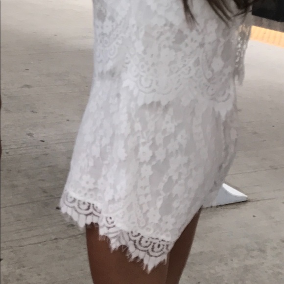 Ruby and Jenna Lace Romper Strapless - Picture 4 of 6